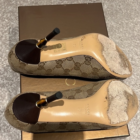 Authentic Gucci Size 7 Heels - Picture 3 of 5